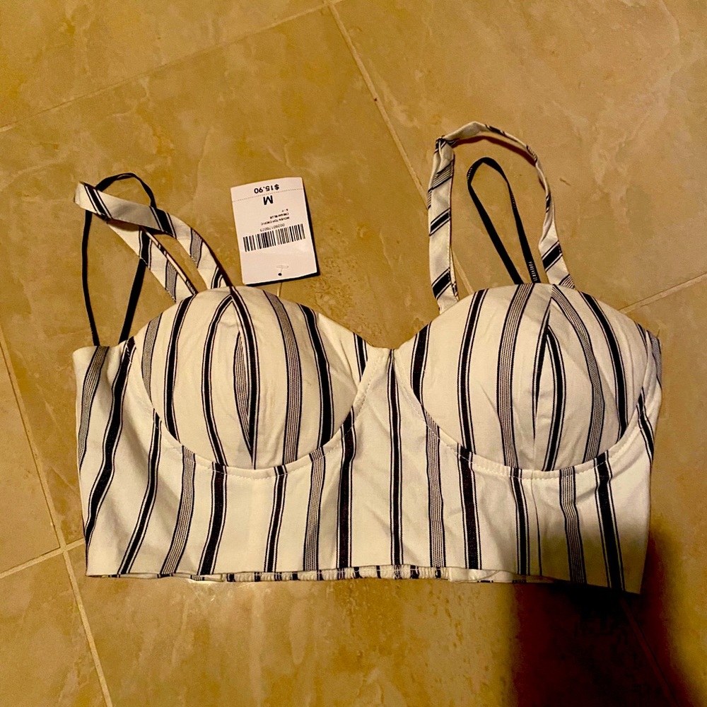 Forever 21 | Summer Crop Top with Tag Still on